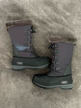 Baffin Women's Tall Insulated Snow Boots - Charcoal Gray with Black Sole US8